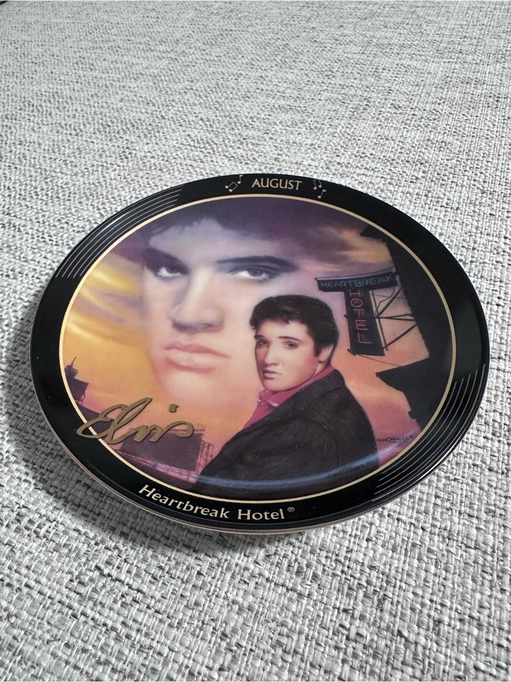 Bradford Exchange Elvis Presley “August Heartbreak Hotel” Collector Plate w/ COA